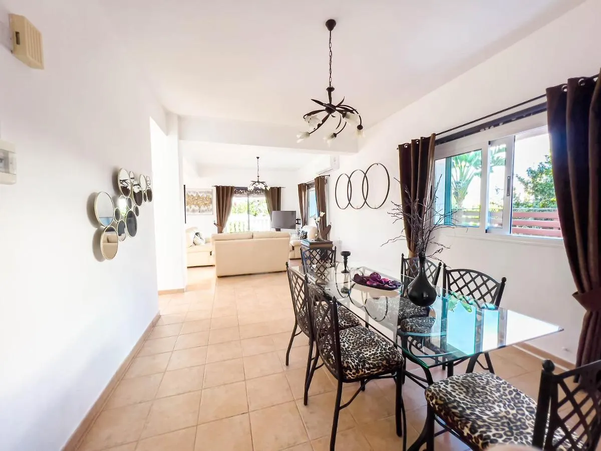Fame Villa With Private Pool And Gazebo Ayia Napa Cipru